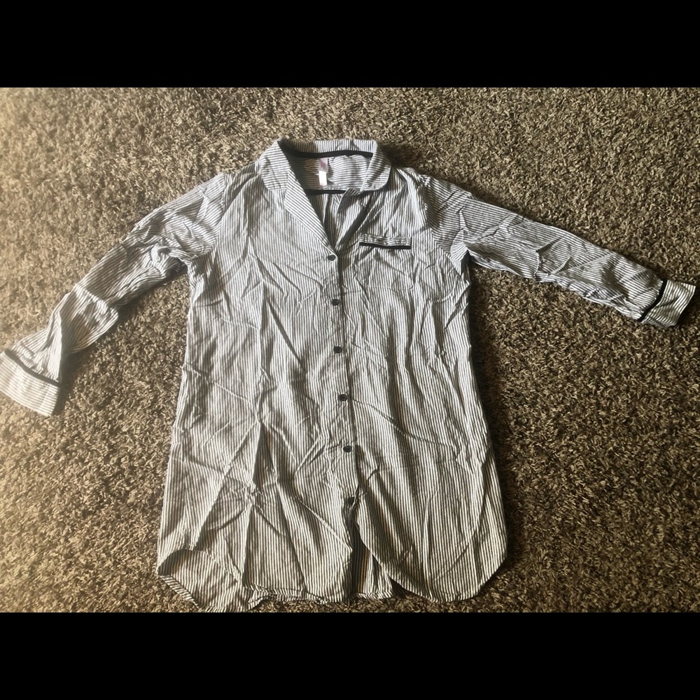 Pin stripe sleep tunic